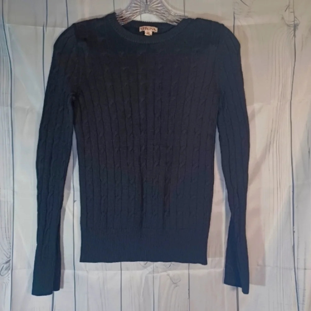 Merona Lightweight Classic Black Pull-Over Preppy Cable Knit Sweater